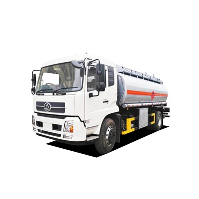4x2 SCR 6.7L motor 10 cbm brandstoftankwagen